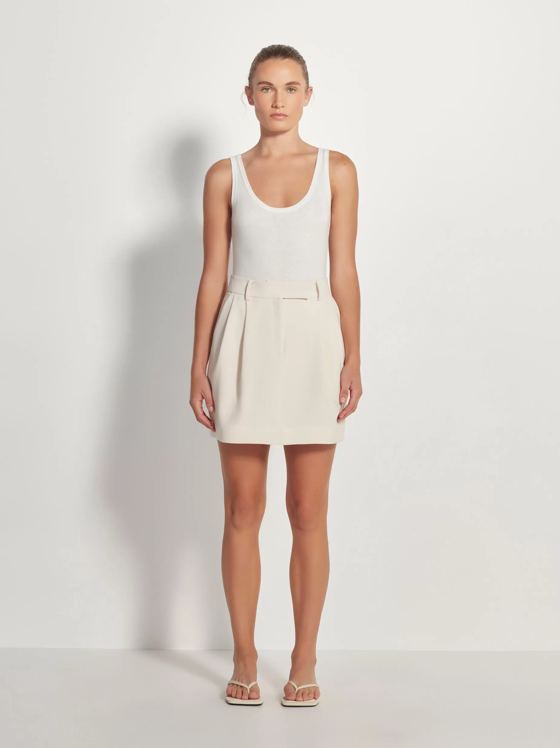 Women Juliette Hogan Boyfriend Mini Skirt Refined Crepe