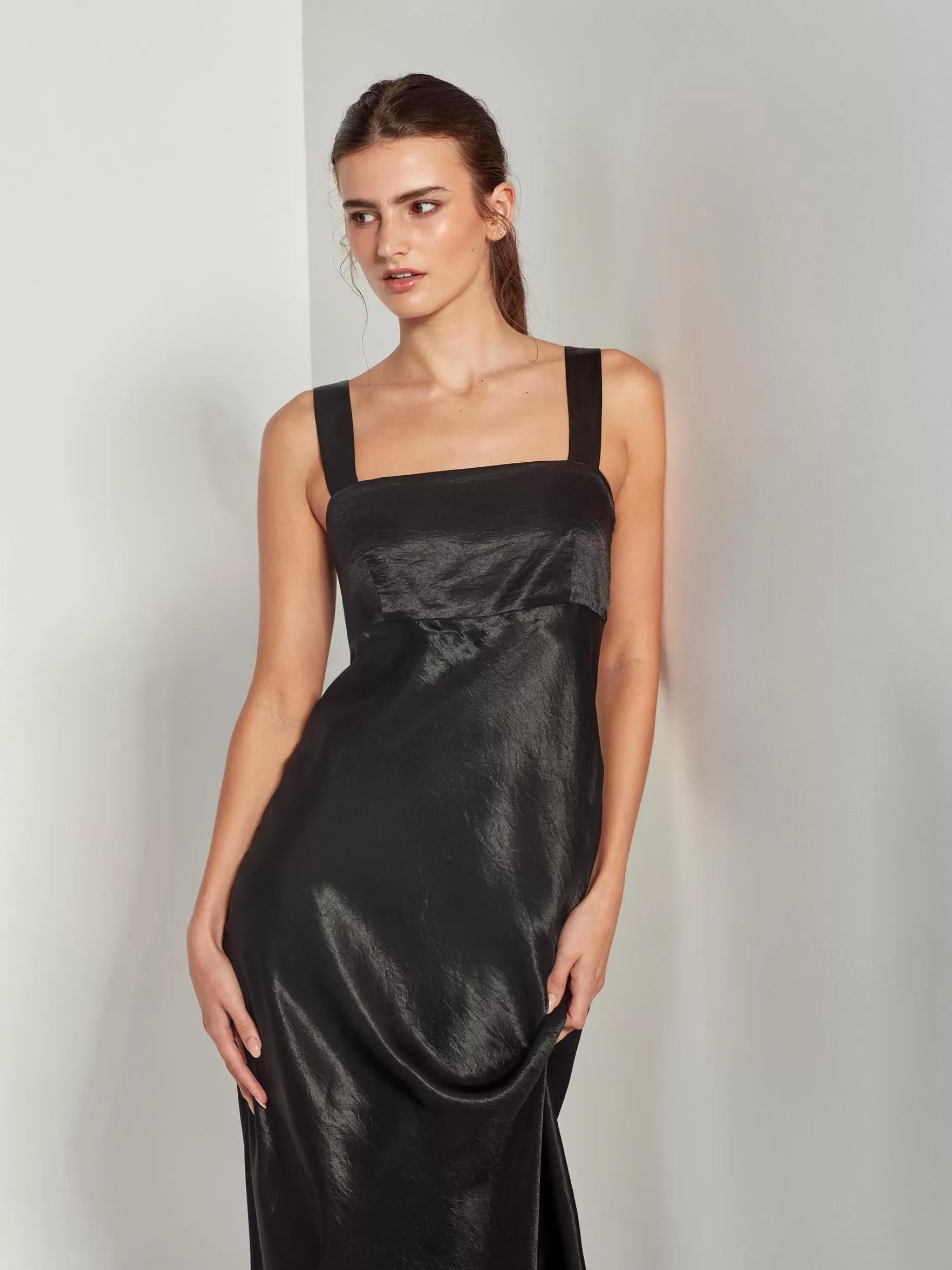 Women Juliette Hogan Mei Dress Crushed Satin